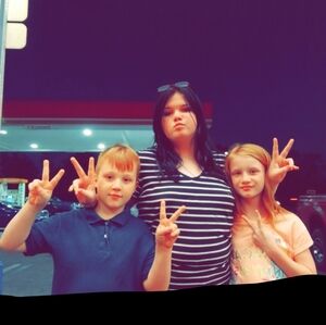 Meet your Posher, Aeris